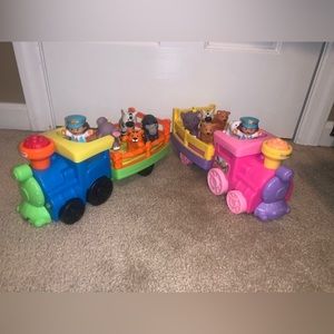2 Little People trains